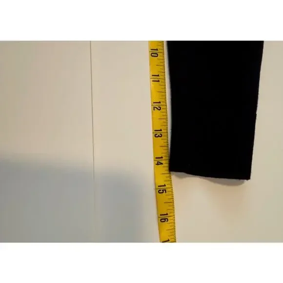 Classic Black Cardigan Sweater Large - Picture 6 of 6